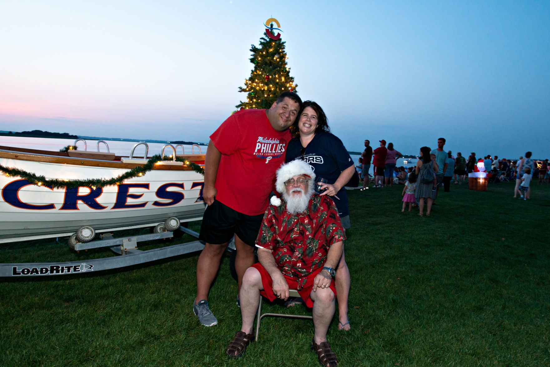 071919_nws_wildwoodxmasinjuly